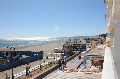 Apartamentos Guaquin Torremolinos Bagian luar foto