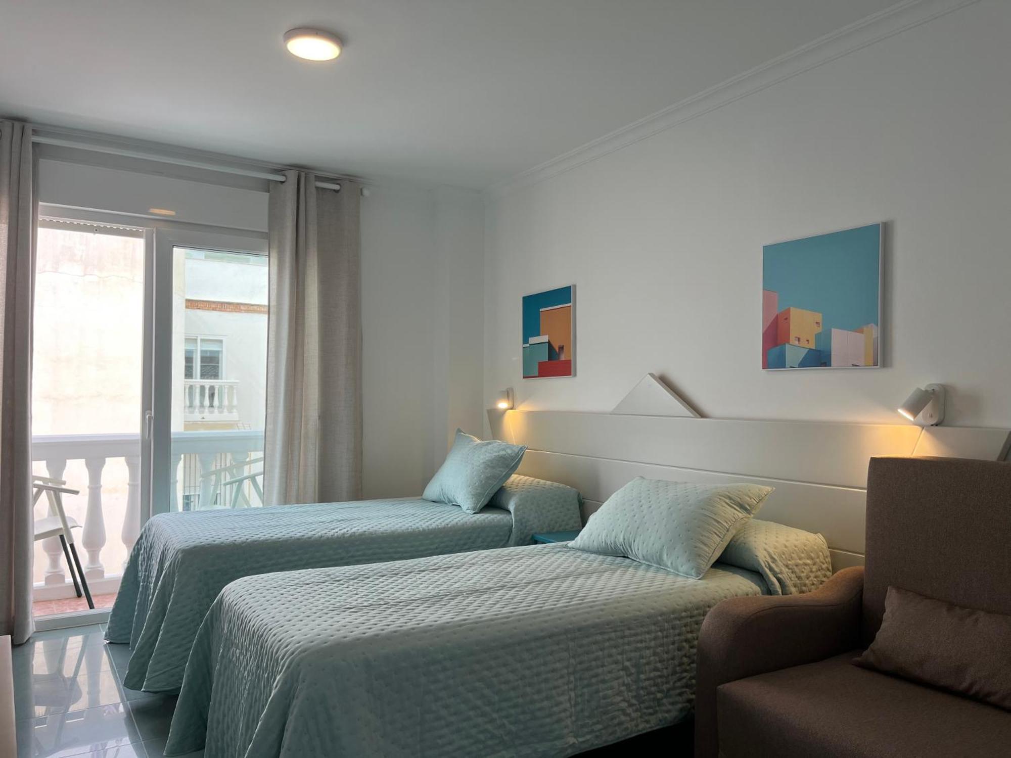 Apartamentos Guaquin Torremolinos Bagian luar foto